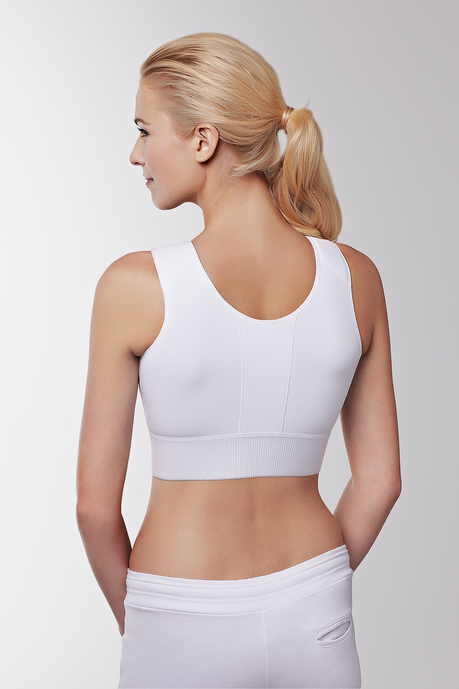 Post Surgical Sports Bra – Naked Compression